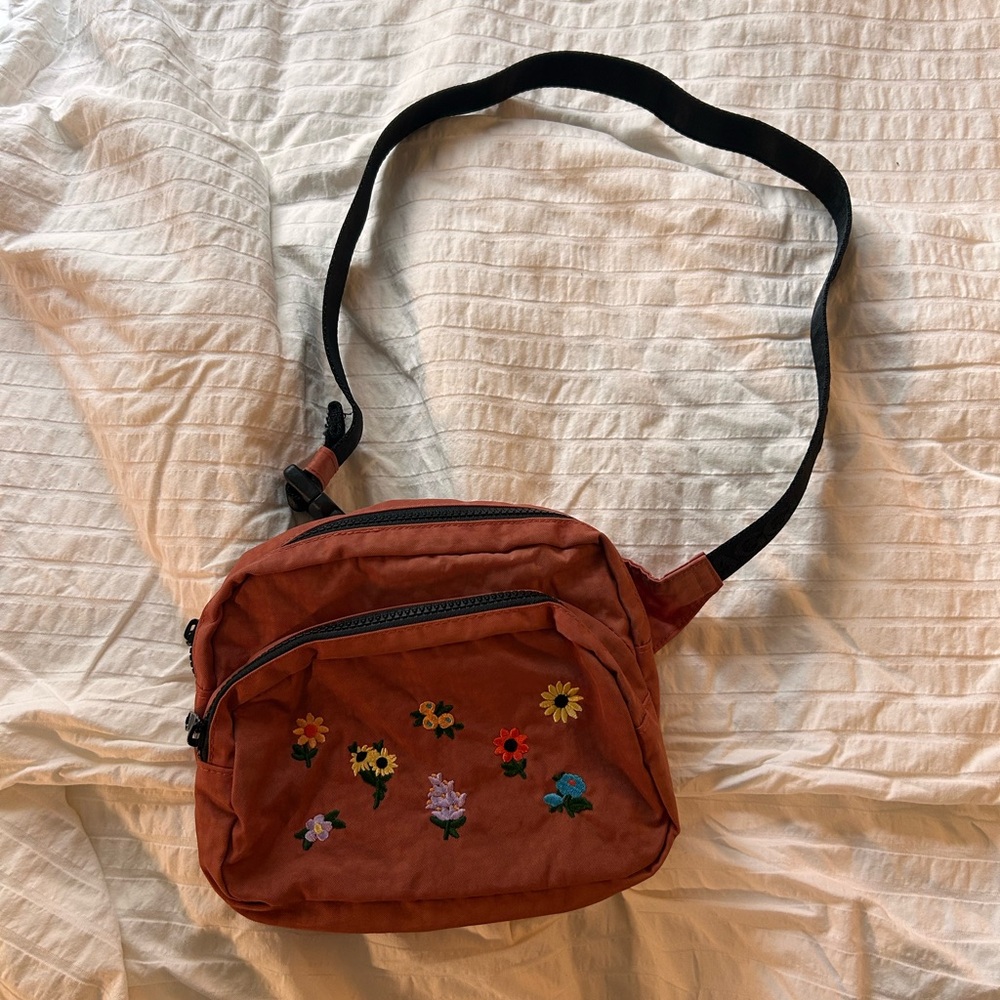 Baggu Fanny Pack Rhubarb Ditsy Floral